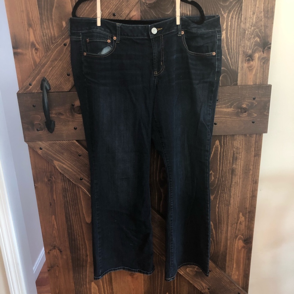 AE Boyfriend Jeans